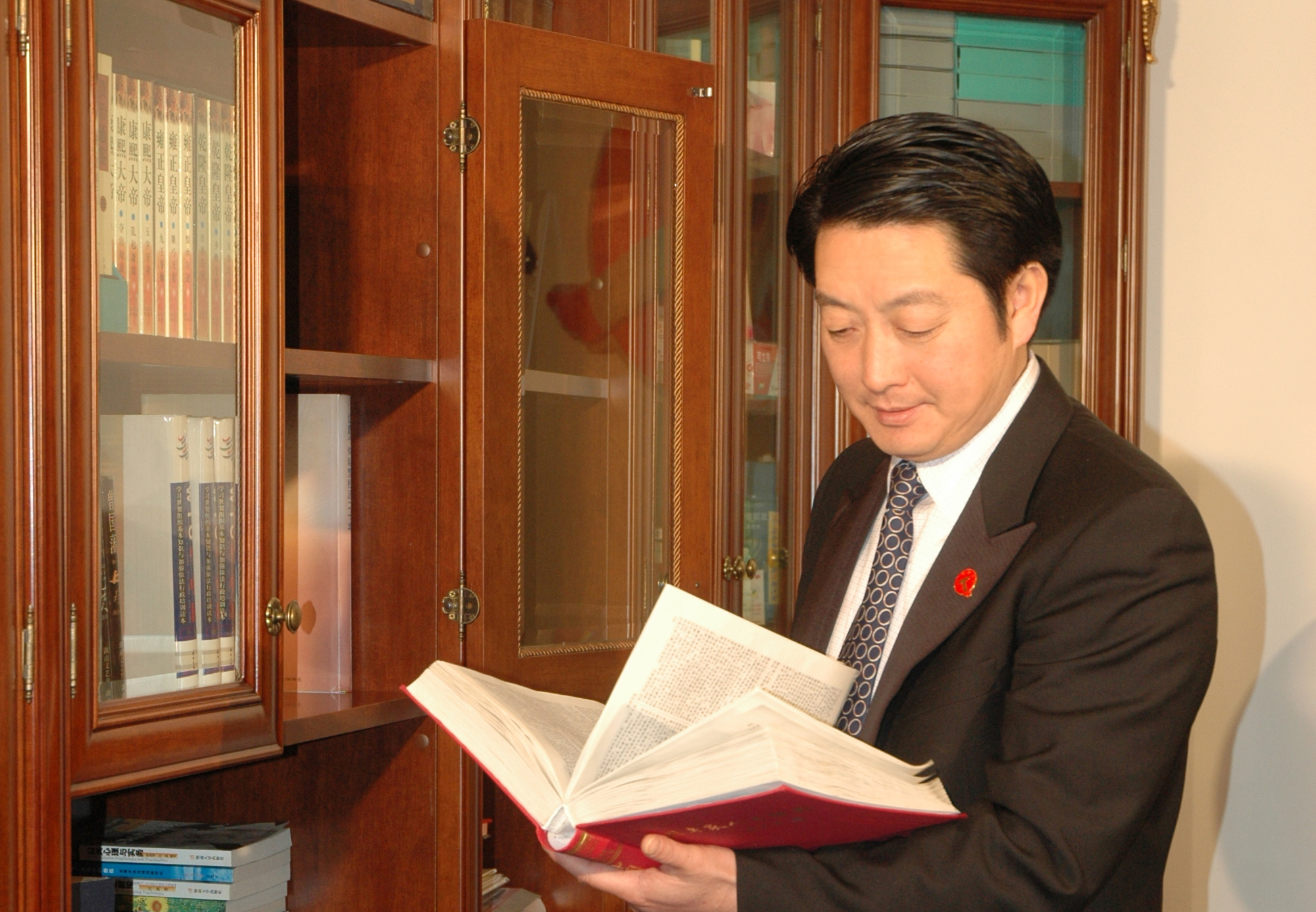 楊文龍董事長榮膺“2017年度醫(yī)藥行業(yè)十大領(lǐng)軍人物