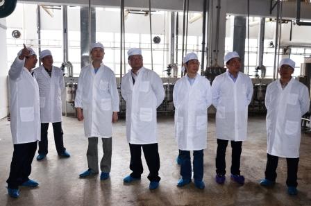 江西省藥監(jiān)局吳維副局長(zhǎng)到仁和集團(tuán)調(diào)研 (1).jpg